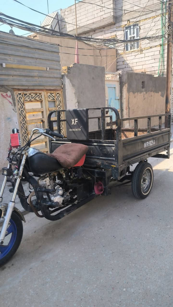 السلام عليكم ستوته امتيار للبيع موديل 13 كلك اوراقه ضايعه ستوته ب 700 وبيها مجال عنوان النجف حي الميلاد ***********
