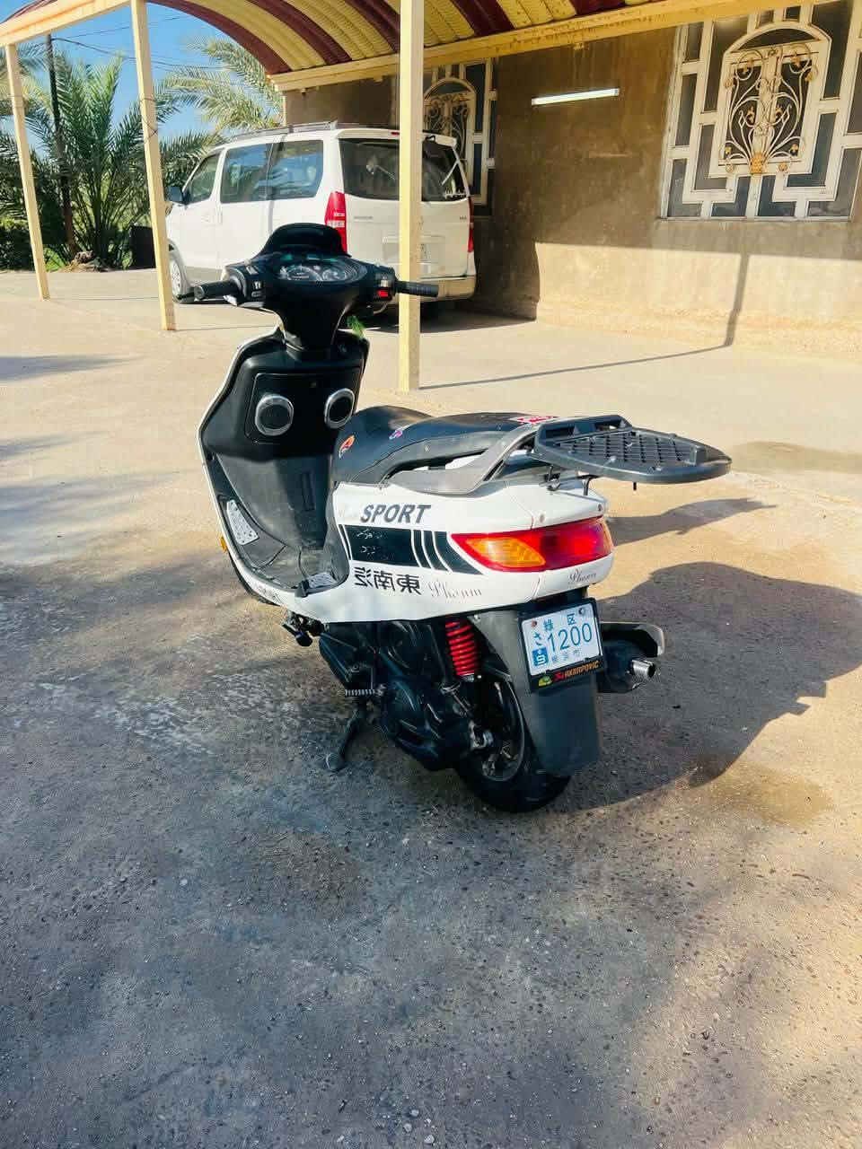 .
السلام عليكم 
للبيع دراجه فراشه +مراوس V2ترهم
دراجه لا مفتوحه ولا ملعوب بيهة 
دراجه موشمه 
وعليهة كلجات رياضي 
وصالنصه FM
دراجه ما عايزه كبل لشارع جاهزه 
مكاني نجف عباسيه 
السعر 550وبيهة مجال 
للستفسار***********
