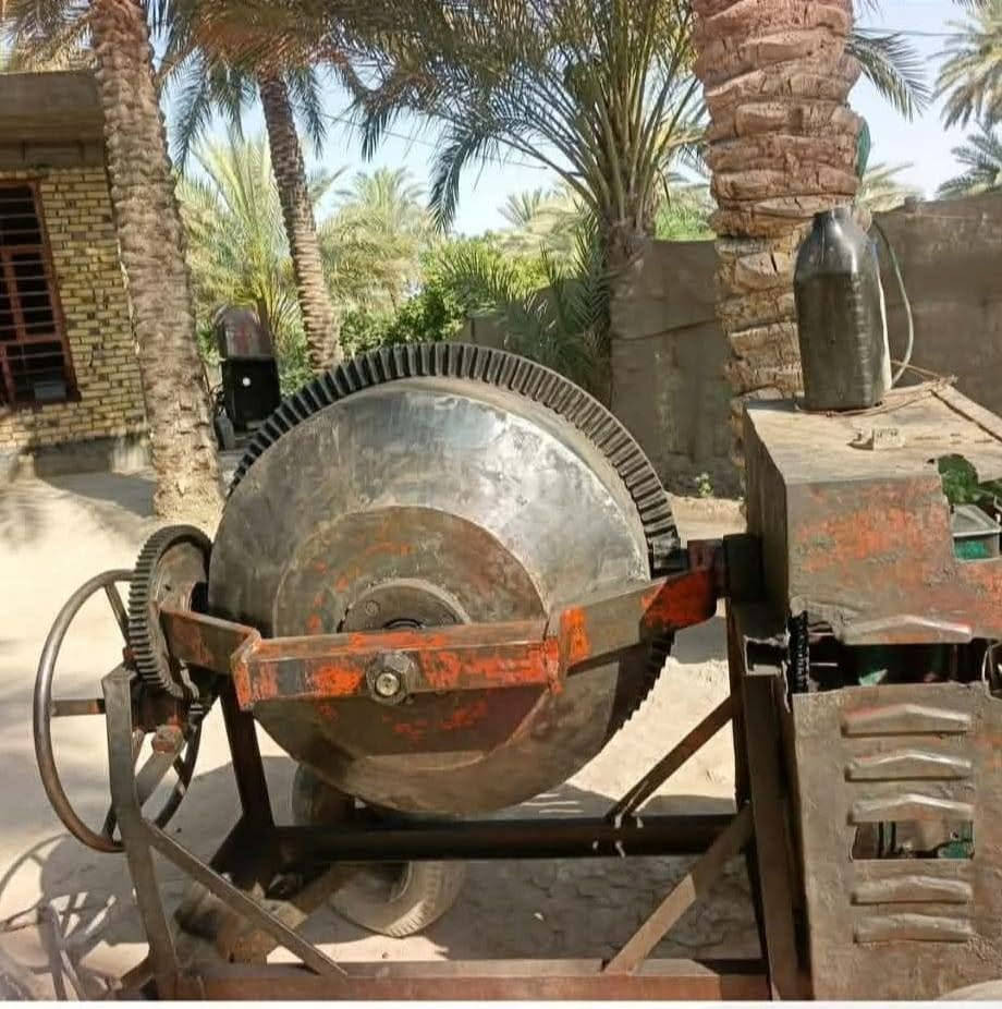 السلام عليكم خباطه لبناني ١٠٠٥٠ مليون وخمسين جاهزه لل عمل 
***********
