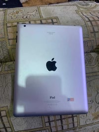ايباد ذاكره 128السعر 125وبي مجال مكاني المشتل  07730444271