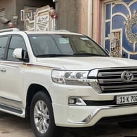 لاندكروز • ٢٠١٧ • رقم بغداد