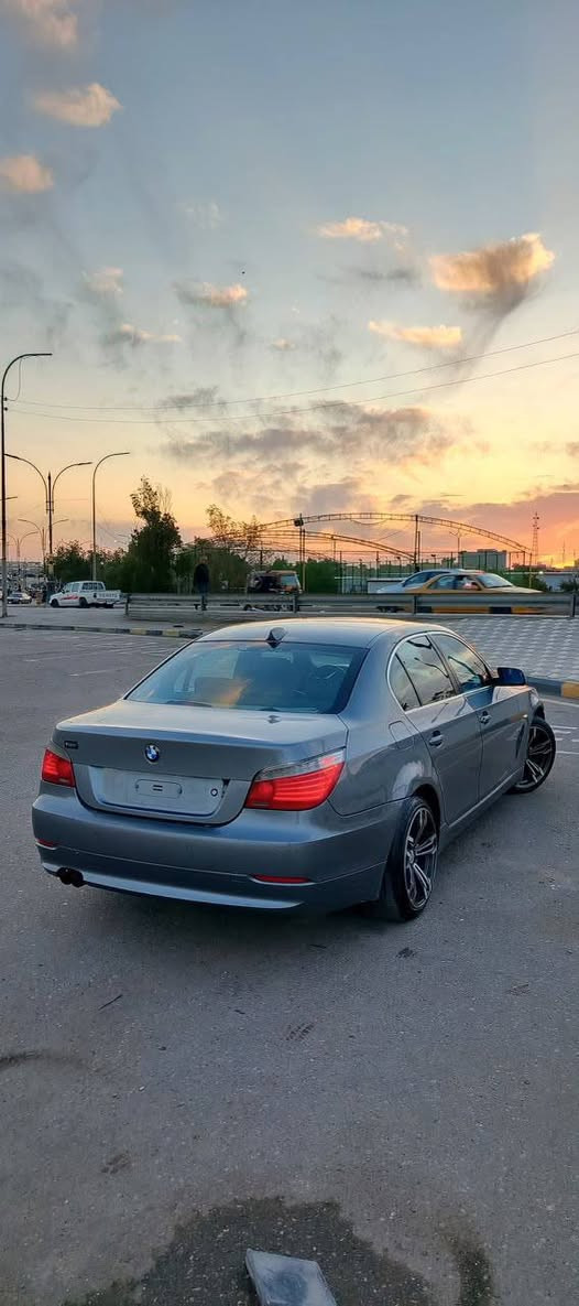 BMW E60 موديل 2010 كفاله من الكص والصبغ كير محرك شرط الفحص محرك 6 سلندر بلادي كير اوتماتيك وعادي تحكم فول مواصفات عدا الفتحه سياره وارد ياباني دخول جديد حداديه 90بالميه غرفه جلد بالكارتون وبعد بيها هواي مواصفات لتواصل واتساب ***********
