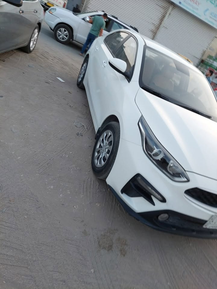 سلام عليكم كياسيراتو21موديل محرك 1600 مواصفات الدوليه  ع ايدنه  من هي وزيرو حاليا ماشيه 59الف مواصفات عاديه دواخل لونين حساس خلفي بيهه الدور الجاملغ الخلفي كارت او صبغ  باقي مابيهه شي مكفوله مابي اي نقص كير محرك كير حداديه مكاني كربلاء سعر
145مع مجال
***********
