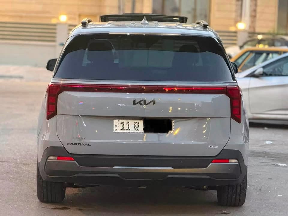 ياالله
السلام عليكم

كيا كرنفال هايبرد 2025 SX برستيج بلاك ادشن وارد امريكي 

Kia Carnival Mpv Sx Prestige 2025 1.6 Hybrid  

‏                  Hybrid حجم المكينه : 1.6 تيربو + هايبرد 

         المسافه المقطوعه : ٤٥ الف كيلو  

            الضرر : موضح بالصور 

حالة الايرباك : كشن + برده 

#مواصفاتها 

1.شاشه امامي + شاشات ايباد خلفيه

2.كامرات 360

3.بصمه

4. بنوراما فتحتين

5.ويل كب اسود

6. تشغيل عن بعد

7.حساسات خلفي امامي

8.بيبان كهرباء

9.لايتات لد

10.لايتات زنون

11.بكلايتات لد

12.اشاير بالمري

13.رادارات 360

14.كشنات جلد اسود

15.ثلاث قطع تبريد

16.هيترات بالكشنات حار بارد امامي خلفي

17.هندبريك بصمه

18.شحن وايرليس

19.هيتر بالاستيرن

20.كشافات 

21.مري شفط

22.كشنات كهرباء امامي خلفي

23.كشن السايق ميمري

24.تحديد مسار

25.نظام ايكو سبورت عادي

26. شاشات خلفية ايباد

27.كامرات محيطية داخل السياره

فول موصفات 1/1 جاهزه مرقم بغداد

السعر  ٢٧٥٠٠$  

المكان في كربلاء حي الحسين  

       موبايل

 ***********

   ***********
