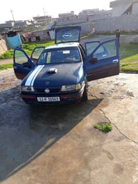 للبيع اوبل فيكترا حجم 20 كير محرك شرط  07508951152 بي واتساب