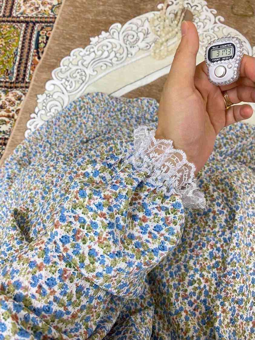 ايزار صلاة قماش كريشه لايطفر بالغسل ولايتغير لونه 
السعر 10  الاف 
فري سايز يلبس قالب راهي يلبس
من وزن 40 -95 والطول 175 
متوفر جمله ومفرد 
توصيل جميع محافظات العراق 5 الاف💓⁩⁩
للتواصل ***********7736990257
