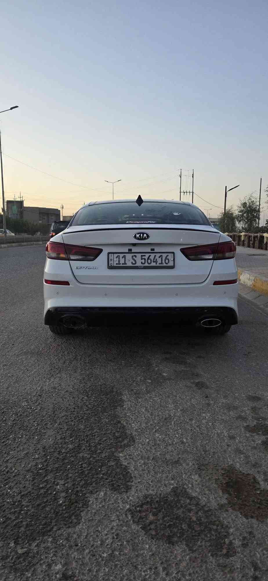 2019 وارد امريكي فول مواصفات S كفالة 
دخول السياره فقط دعامية امامية رقم بغداد بأسمي سونار موجود وصور الحادث موجوده
 مكان السياره ديوانية السعر 150 وبيه مجال
 ***********
