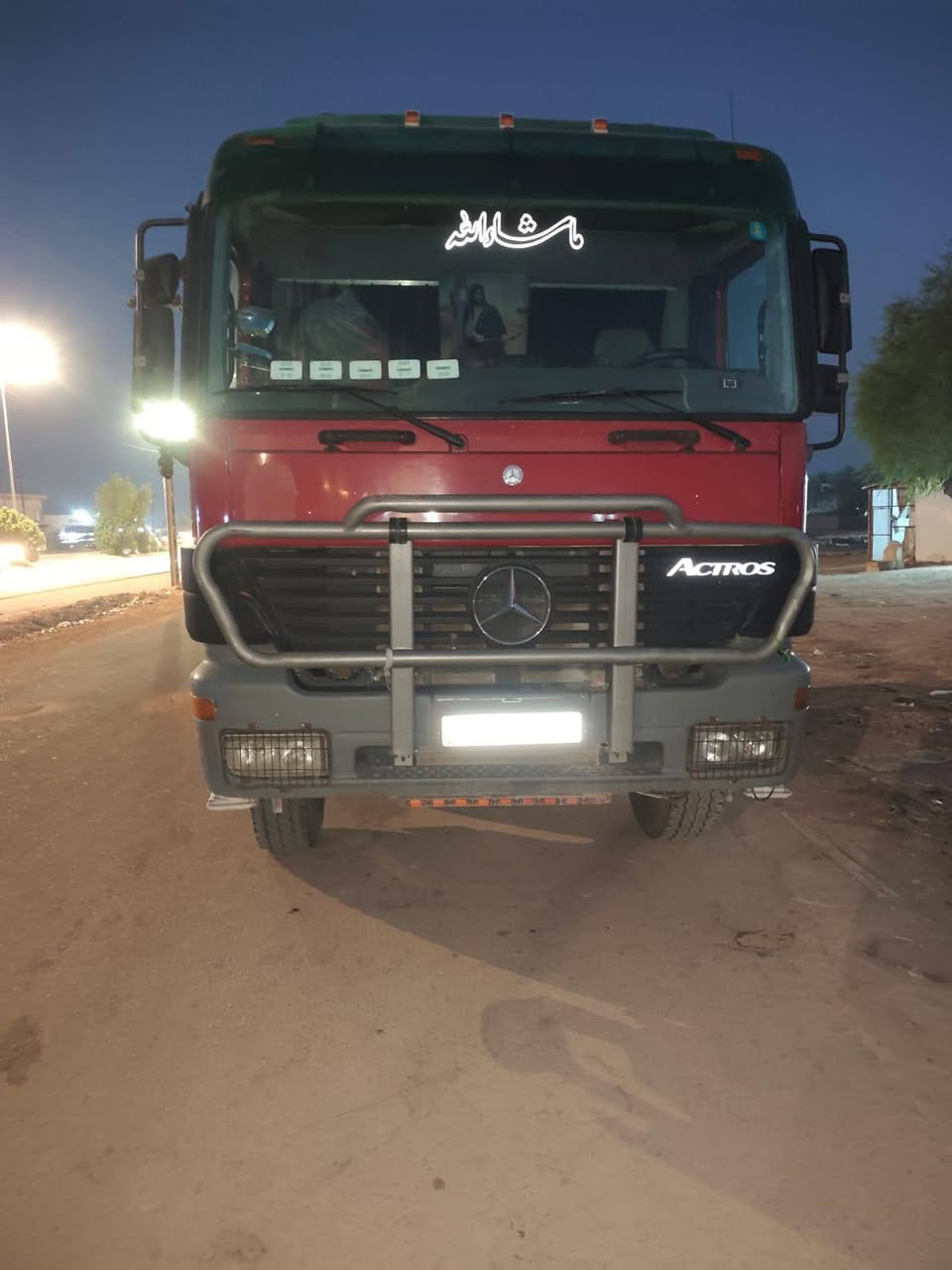 السلام عليكم اكتروز للبيع موديل 2000رقم قادسيه انكليزي مربوطه 3لوحات مكينه 44دمعه كير فتيس مجموعه جيف  تخم تاير ***********سعر 460بيه مجال مكاني بابل القاسم

