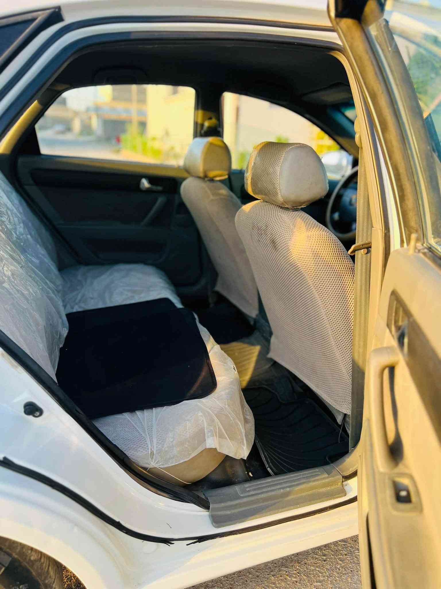 السلام عليكم حبايب للبيع اوبترا موديل ١١ خليجي كير محرك تبريد ثلج 🧊 حداديه ١٠٠/١٠٠مكينه جديده داخل كلش حلوو رقم بابل 18 إنكليزي تحويل مباشر السياره كلش حلوه ما ناقصه ايي شي بيه صبغ بل بنيد فقط بدون تبديل بدون ضربه والباقي كله كفاله السعر ٧٠ وبيه مجال بيع او مراوس العنوان بابل محاويل قريب السريع الدولي  تحياتي لكم جميعا 🤗رقم تلفوني ***********

