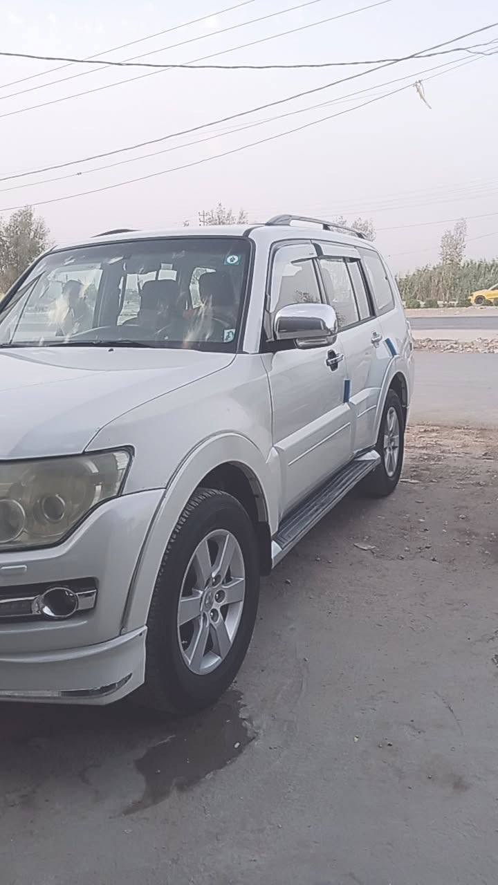 باجيرو 800 3 غير مخرق خير من الله وتخم تاير جواه باسمي 2008//////***********

