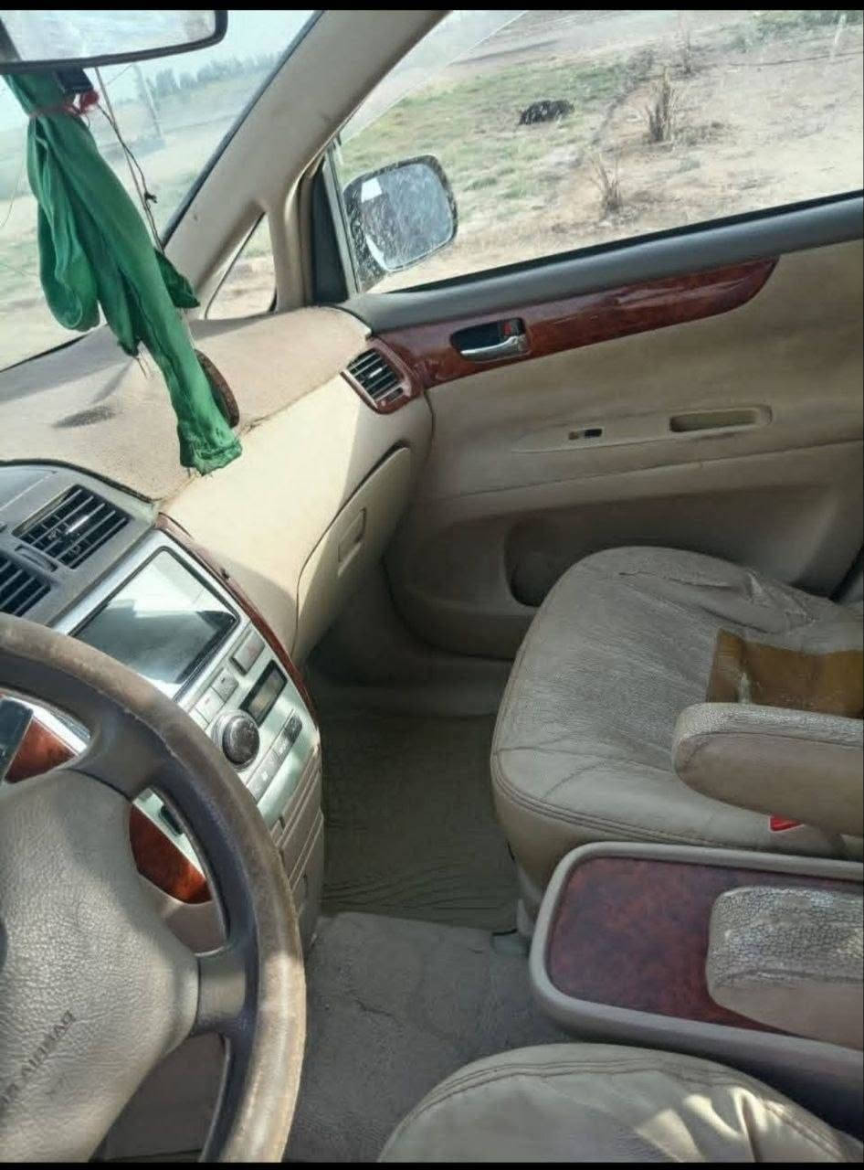 سلام علیکم ابصم کرستال اصل مودیل 2004 رقم ذي قار  تحويل مباشر ثاني يوم  سعره 115 وبيه مجال   سیاره جاهزه مکینه کیر تبرید ثلج حداديه 2ویل اصل داخل بيجي سیاره خیر من الله مال جناي وبلواقع احله من الصور. ***********
