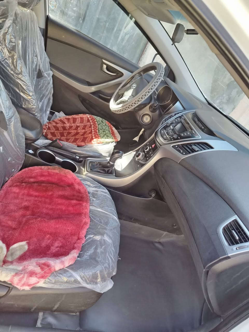 ، السلام عليكم النترا موديل 15 امريكي حادثه بنين فقط بها تقشير بالشنطه .مكان.سياره.كربلاء.***********.سعر١٠٧
