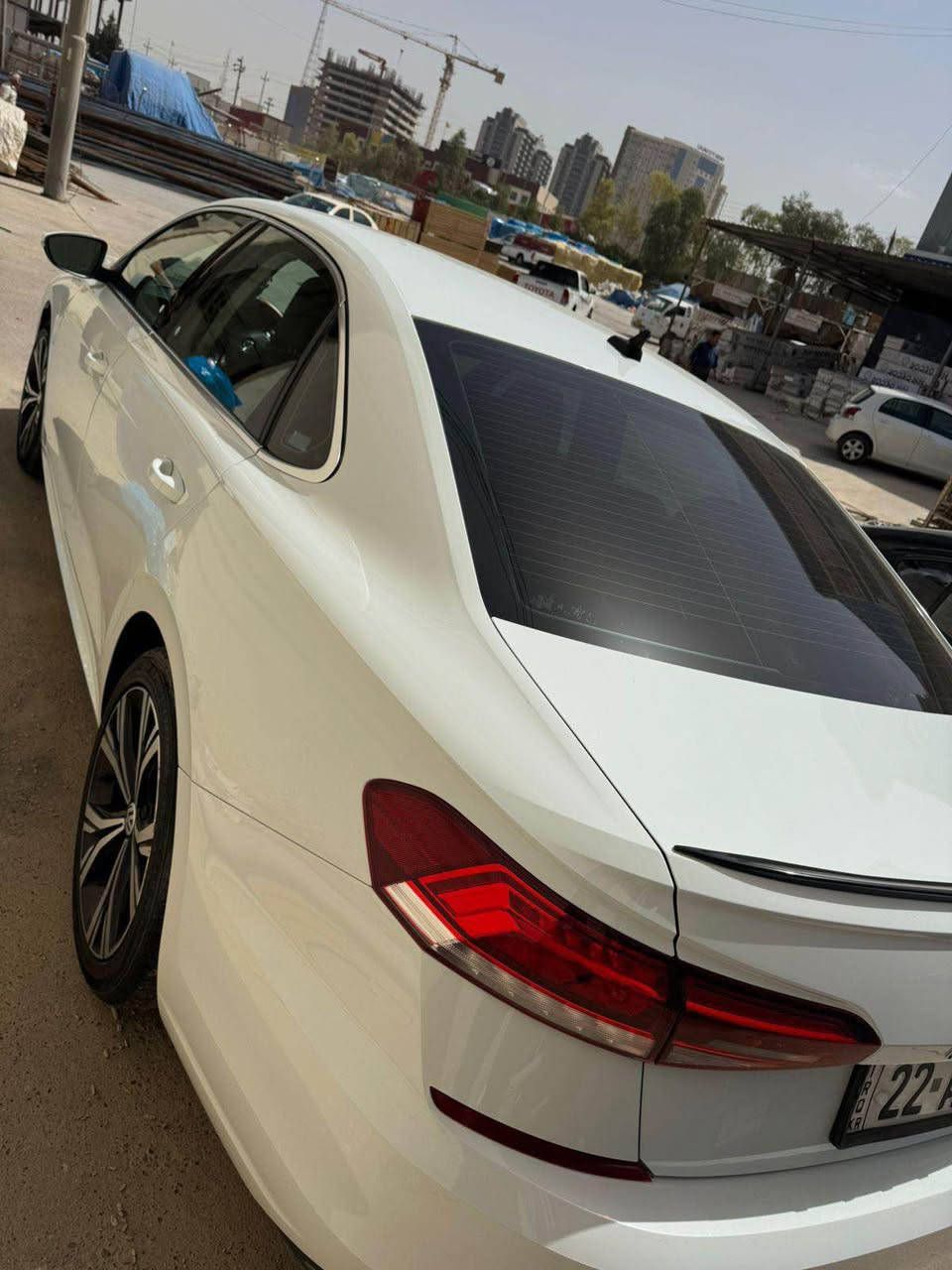 Volkswagen Passat 2021 SE 
کلین تایتل 
مواسەفات SE مەعروف سلاید رادار کوشن جلد و هیتەر 
هیچی نیە و بە ناوی خۆمانە 
ژمارە مۆبایل *********** أربيل, العراق
