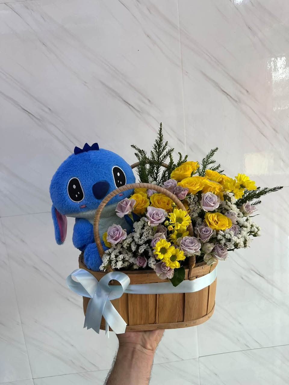 مو بس ورد… 🌷
في متجر غصن كل تفصيلة تنعمل بحب وذوق 🤍

كوالتي يليق بذوقكم،
أصناف ورد مختلفة ومختارة بعناية،
وتغليف مميز يكمّل جمال كل باقة 🎁✨

لأننا نؤمن إن الهدية الحلوة تبدأ من تفاصيلها…
غصن، حيث يلتقي جمال الورد بفخامة التقديم. ✨

العنوان بابل الاسكندرية شارع المصرف 
*********** وأتساب
