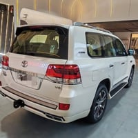 لاندكروزر مديل ٢٠٢٠ سيارة جديدة GXR محرك V6 سيارة مكفولة ماشيه 93الف م...