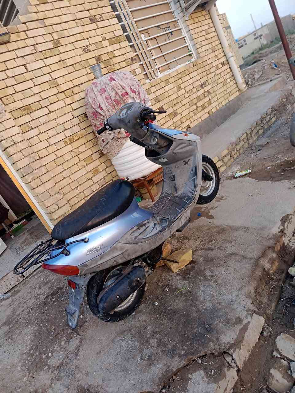 سلامو عليكم دراجه بيجي دراجه مال حاويه بعده عل بلاد برغي ما مفتوح بيه مكاني شطره السعر 350 وبيه مجال قليل وهاذه رقمي ***********
