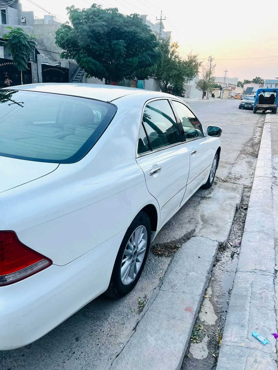 شاهین • ٢٠٠٥ • ٩٥٠٠٠