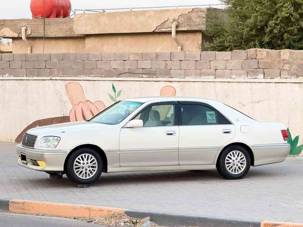 اسلام عليكم سياراه ملكه موديل 2000 الرقم البصره تحويل مباشر والسياراه جديده كلش كفاله من الكص والضربه والصبغ فقط (( نقل شغل مضبوط )) السياراه 3 دكم كرستال اصل برده خليفه كير ومكينه ديفور الجبير كرتون حداد ميه بل ميه دواخل كرتون تبريد ثلج كهربيات كله شغاله تخم تاير ويلكب جديده والسياراه جاهزاء مجهزاء السعر  80  بيه مجال العنوان البصره التصال *********** تصال عله الرقم وتدلل
