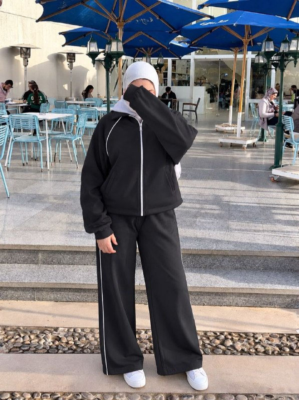 جديد 2026 من ازياء رونزا
✨
💕
طقم قطعتين
خامايه دابل ترڪيه
قياس: 38-40-42-44-46-48
السعر: 25 ألف
توصيل لكل العراق
📦

نص مكتوب في الصور:
- JACKET M45NAP3 PANTS M3JL32K