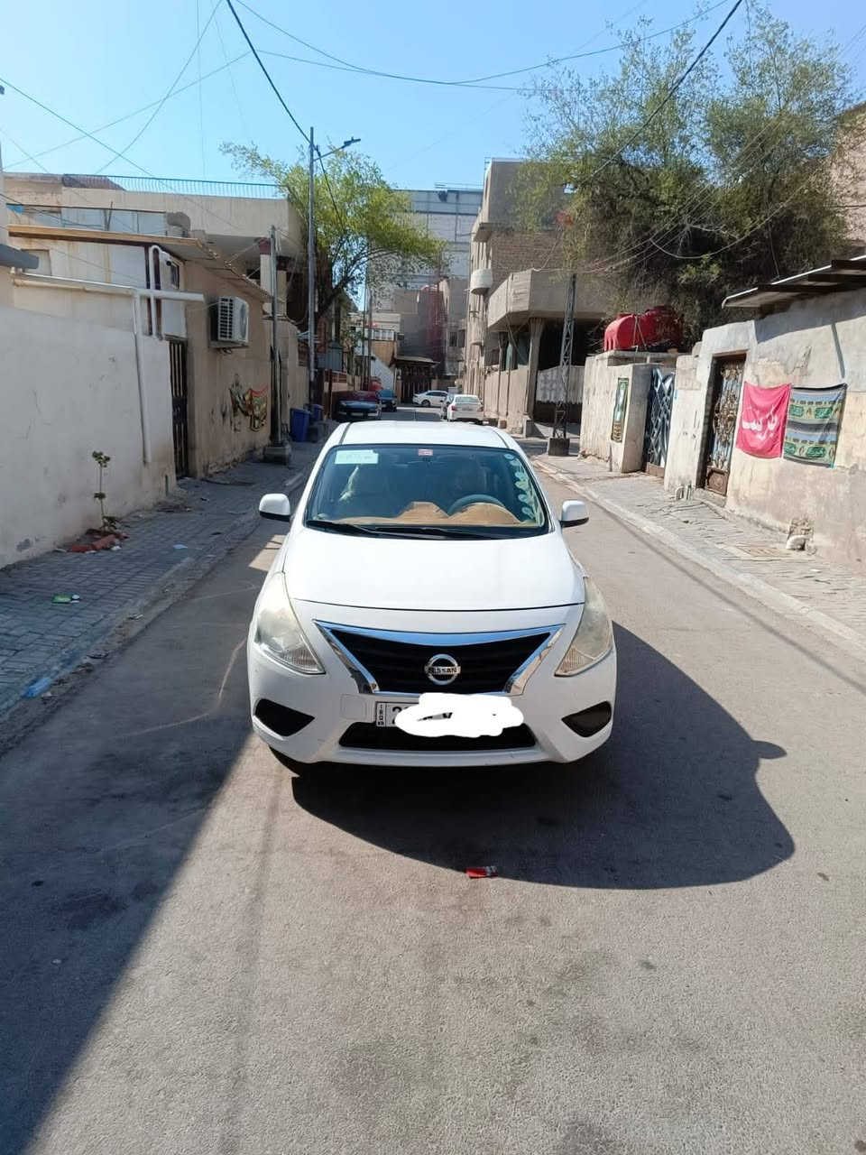 نيسان سني هندي 2022 بليته زرقاء سياره كلش نضيفه وجاهزه من كلشي مكينه وكير وتبريد وتخم تاير كله جديد شرط ماشيه (89كم)رقم اربيل بسم شركه سنويته ورقام جديده سعرها 105$وبيه مجال للاتصال *********** البصره البصرة, العراق

