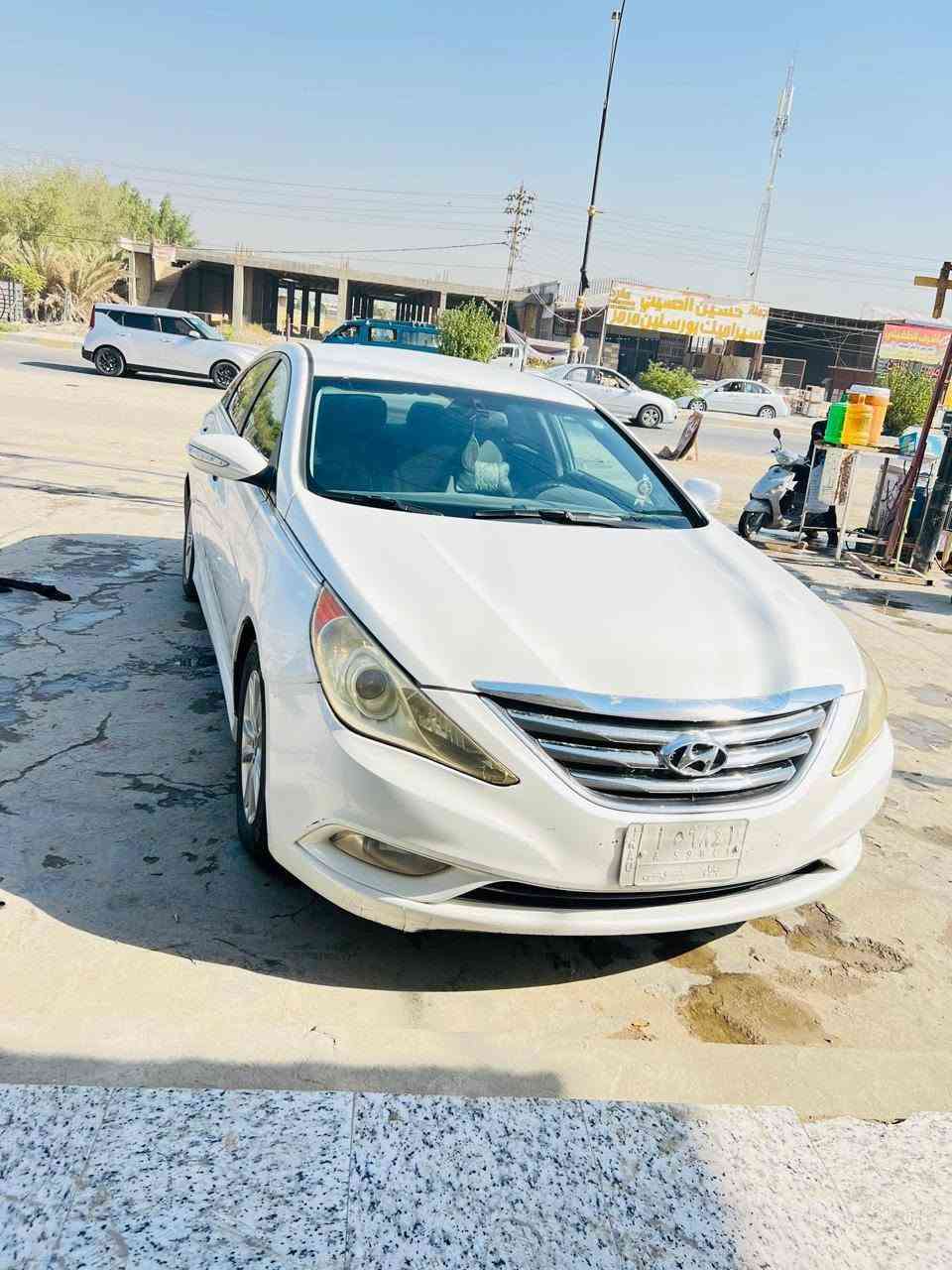 السلام عليكم
سوناتا موديل 14
وارد أمريكي
حادثه جاملغ وبنيد وبيه بارد بل دور مال الجاملغ الخلفي والباب
مواصفات كامره تحكم ستيرن جهتين
تدفاء بل كشن داخل مخمل
السياره كير ومكين وحداديه وتخم تاير
السياره رقم بابل 
السعر 107 وبيه مجال قليل 
غير متواجد ع الفيس 
للاستفسار الاتصال على
***********

نص مكتوب في الصور:
- @x.b_206