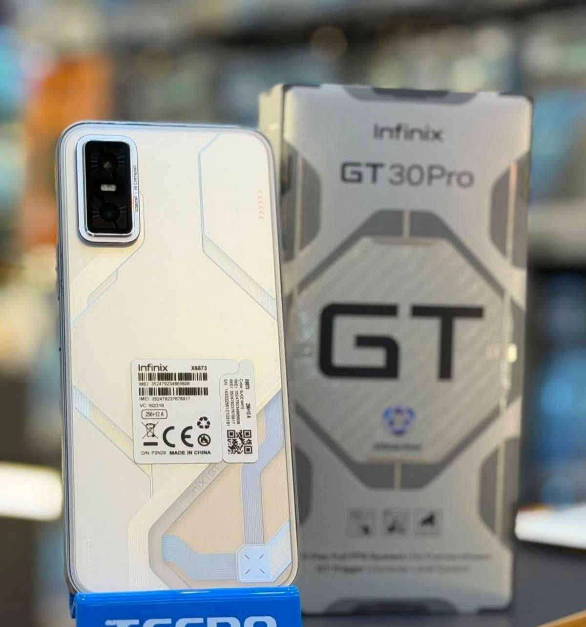 انفينيكس GT30 برو • 18 جيجا رام • مستعمل