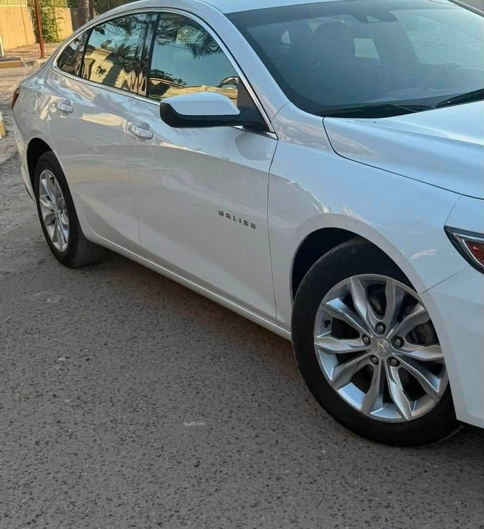 شفروليت ماليبو 2019 LT

وارد امريكي

اللون ابيض بيع او مروس رقم بابل

المحرك 1500 تيربو 

نوع السيارة LT

الاطار حجم 17 

تحكم ستيرن

تبريد قطعتين السايق والراكب

باقي المواصفات معروفة

وارد امريكي 

حادثها موضح بالصور بيع او مروس ***********
