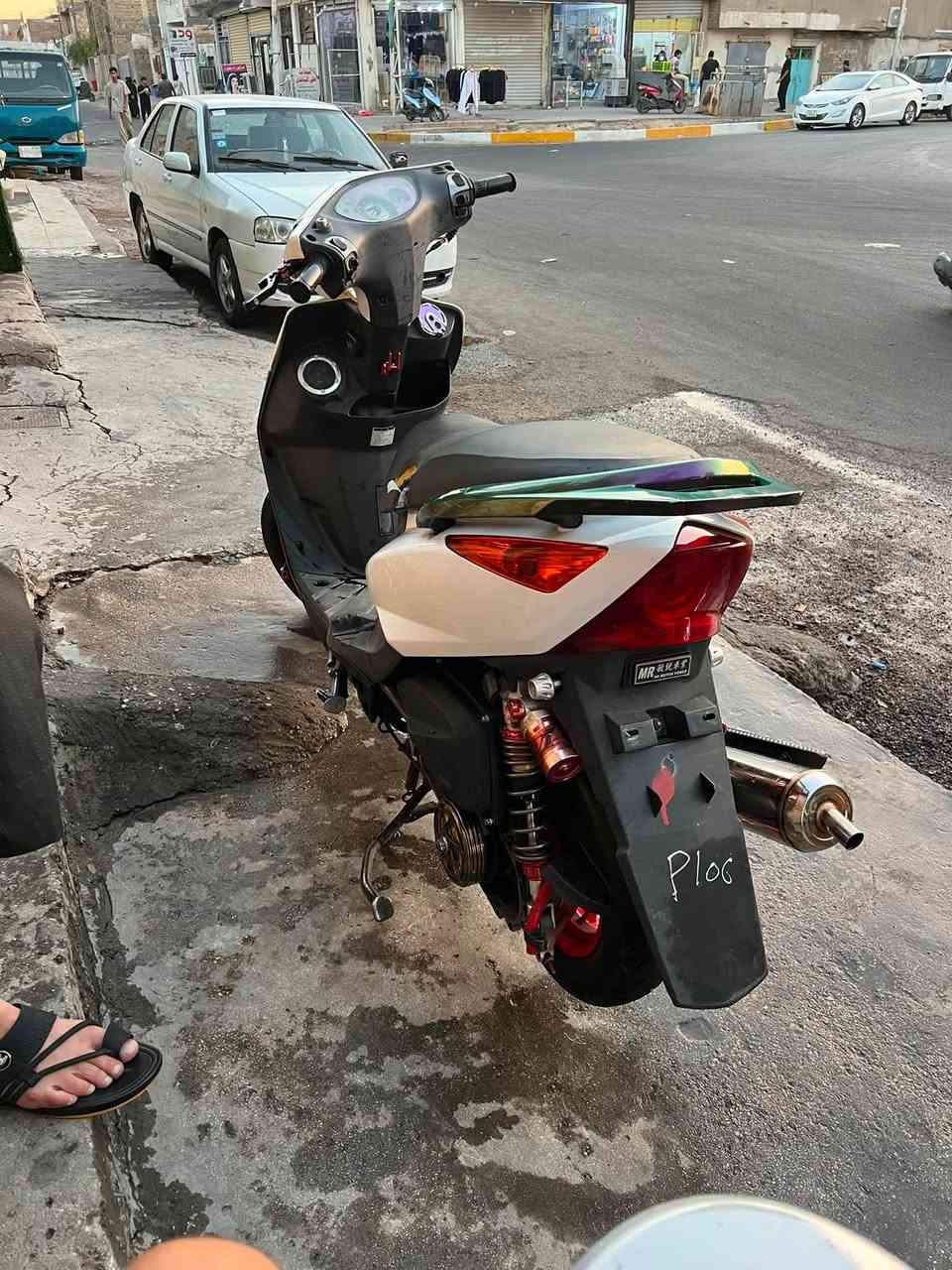 سلام عليكم ثعلب مزوده من خارج البيع بيه هواي غراض مكان بغداد رقم ***********
