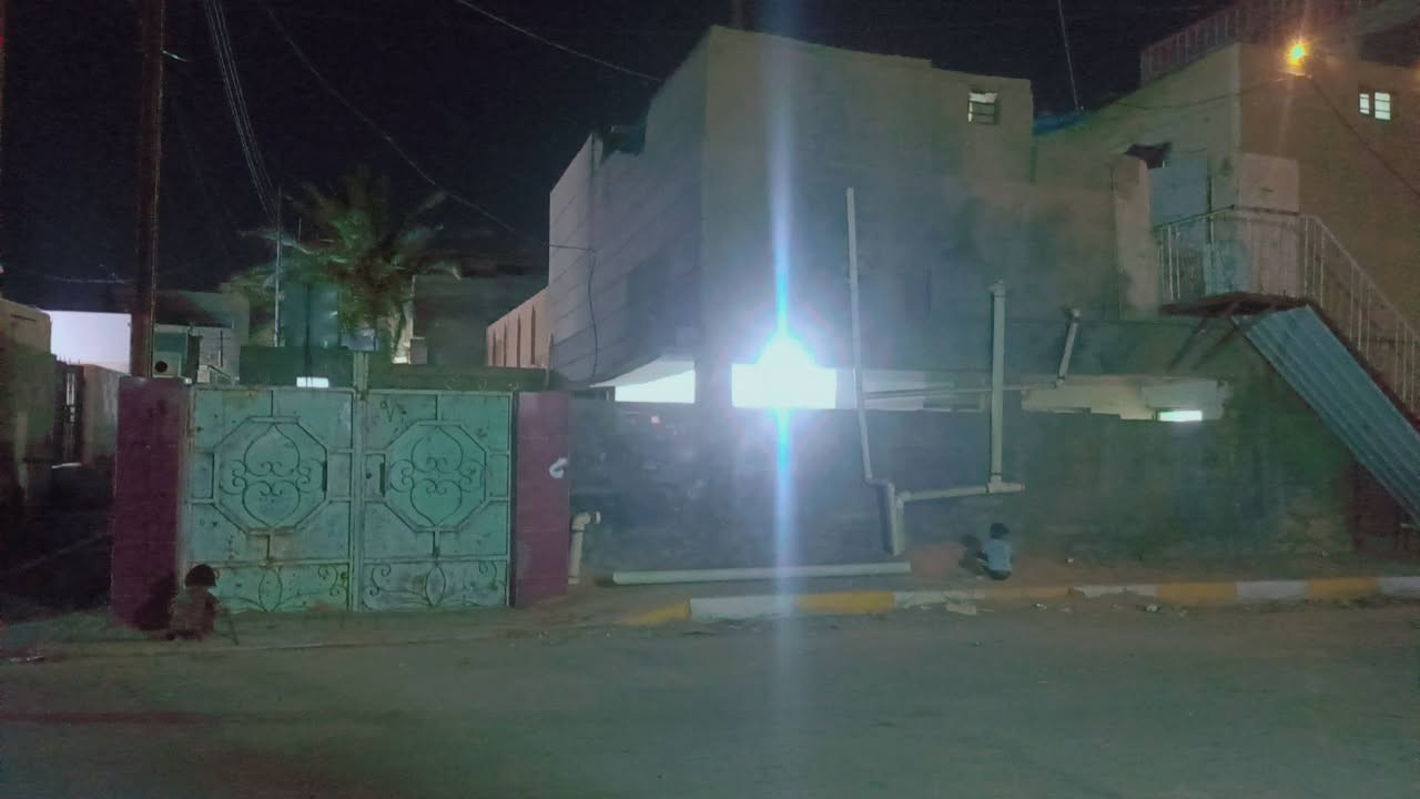 السلام عليكم يوجد بيت للأيجار في التأميم 8شباط قرب محلات كشخه خمسه قرب شروق محلات عمار الراوي يحتوي على غرفه وصاله ومطبخ وصحيات دوانيه سعر الإيجار 300 مكلف بالنشر 
الاستفسار واتس اب ***********📲
