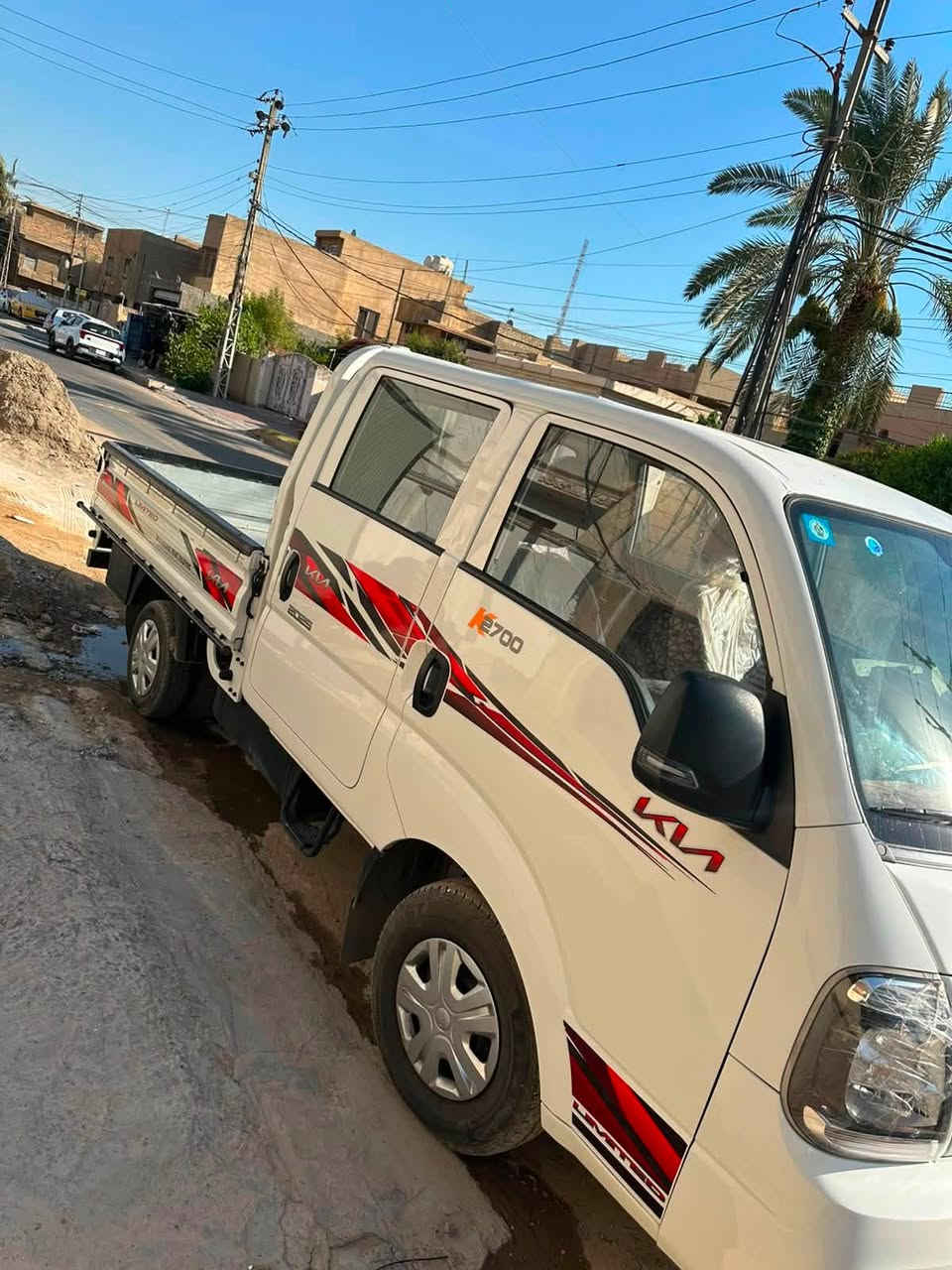 السلام عليكم
كيا حمل دبل قماره للبيع موديل 2025 رقم بغداد ماشيه 18الف 
العنوان بغداد الدورة 
*********** 
السعر 170 قفل 
رجاءا ضبط امورك وشوف السعر إذا يناسبك اتصل 169 اعتذر 
لا تحرجني ولا أحرجك
