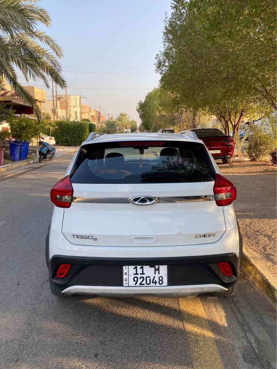 شيري تيكو 2 موديل 2018 
رقم بغداد انكليزي الجديد باسمي تحويل مباشر هزه جديده بعدلها سنه يالا تسقط 
سعرها 65 مكان السياره بغداد العامرية
مكينه 1500 دوش المرغوب 
كير اوتماتيك AT ميكانيكي المرغوب 
الضرر موضح بالصوره بالجاملغ بارد 
بالباب صبغ بدون دواخل بدون ايرباك بدون لغد وشواصي 
تبريد شغال بارد
نظام ECO و SPT
شاشة لمس
كاميرا خلفية
حساسات اصطفاف
مثبت سرعة
نظام ABS وEBD
اتصل على الرقم *********** متوفر واتساب بغداد, العراق
