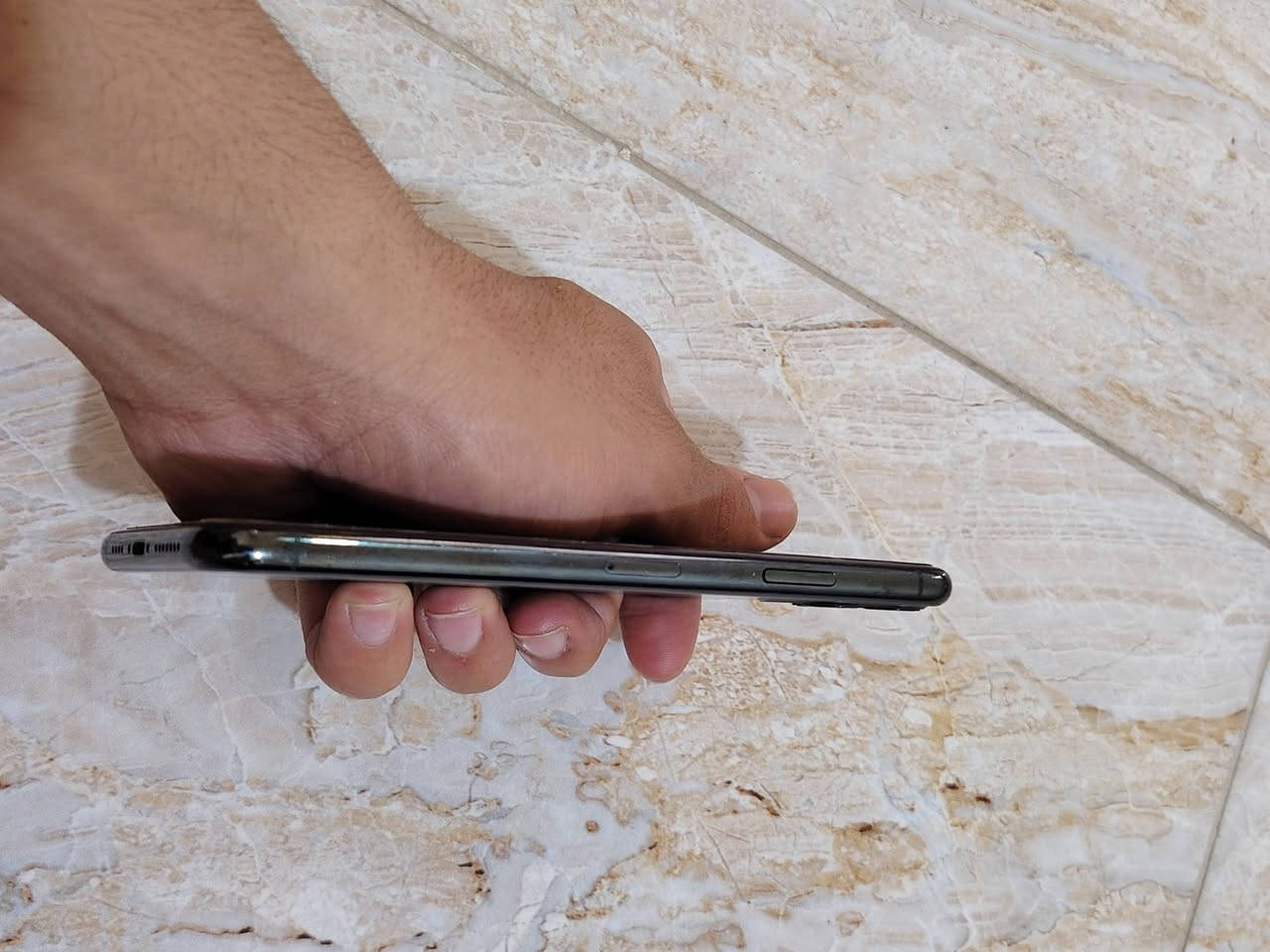 السلام عليكم
ايفون 11 برو ماكس بلادي ذاكره 256 نموذج M جهاز وتربروف بطاريه 77 للبيع او مراوس كامل ملحقاته كارتون+شاحن اصليه تواصل ***********
#غير متوفر عالفيس
