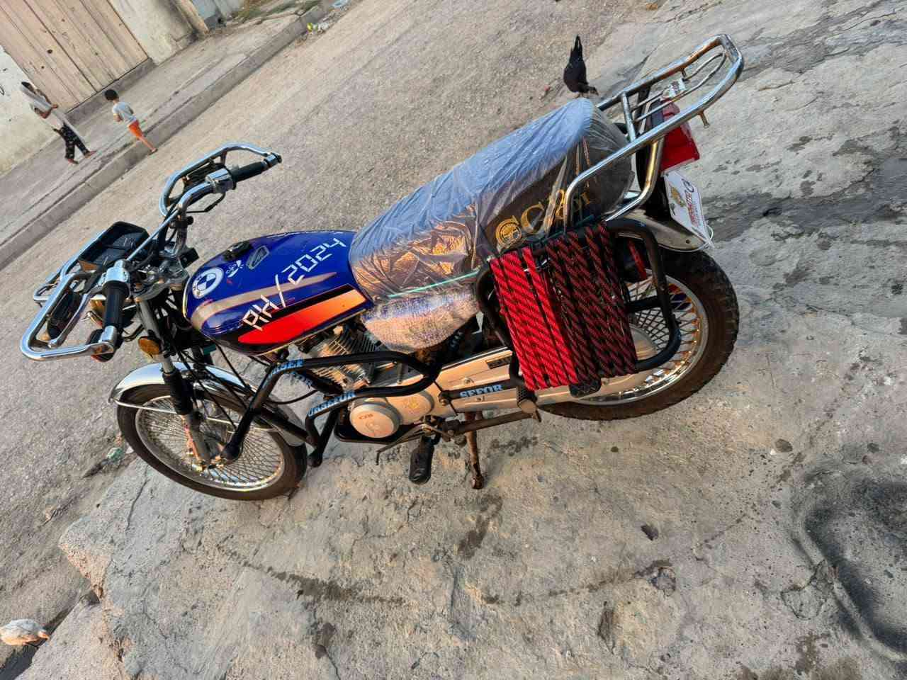 ماطور تايكر موديل 2020فول نضافه كله شقال حته قفل ستيرن 
ماطور ربع ما تصرف علي مكينه ما مفتوحه نشاط فول لبيع سعر 700الاستفسار ***********
