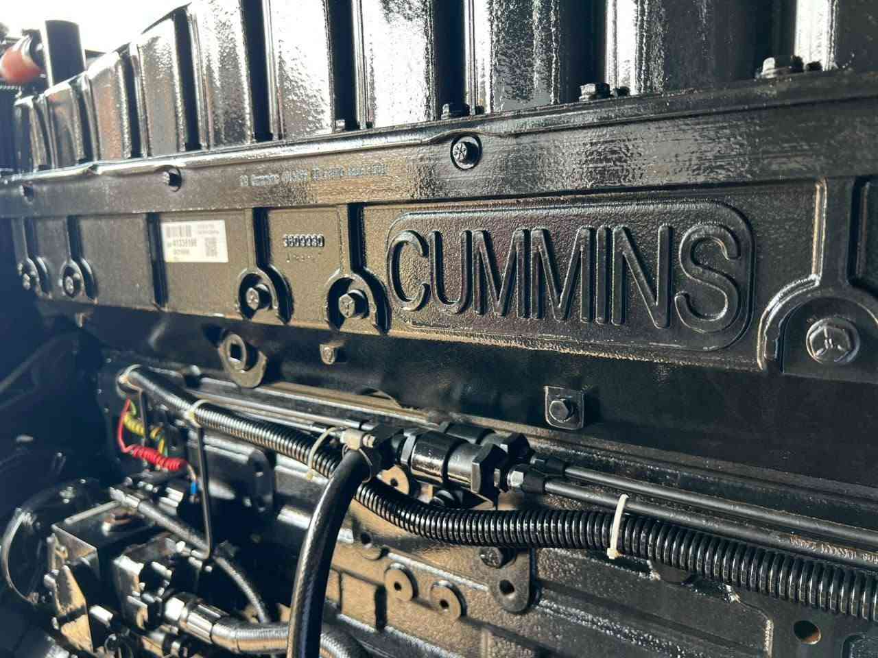 ✅ ️کمینز CUMMINS ✅️ عجم خمسة ربع KTA855-G3 ✅️ سلندر 6 ✅️ ⚡️415 KVA 
️ ☎️كورك فايبر واتساب ***********
☎️اسياسيل***********
متوفر الجمیع المولدات 
(ڤالڤو🇸🇪 بیرکنز🇬🇧 کمینز🇺🇲 دوسان🇰🇷 افیکو🇮🇹 دویس🇩🇪 مرسیدز🇩🇪 کاتلبیلر🇺🇲) 
#بيركنز #فالفو #افيكو #كمينز #كمنز #مولدة #مولدات #دايو
