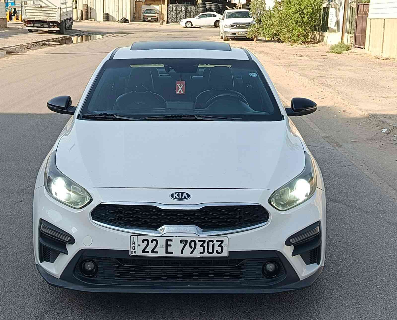 ‏
‏
‏السلام عليكم - كيا فورتي 2021 GT Line فول للاخير
‏- وارد امريكي
‏- حادثها جاملغ وبنيد فقط - بدون شاصي ولا لغد - صور الحادث موجودة
‏- مكينة 2000 DOHC  دوش - كير AT المرغوب - كير ومكينة مكفولات
‏- مواصفات: بصمة تشغيل وابواب - فتحة - شاشة لمس - كامرة دوارة - رادار امامي + جانبي - حساس خلفي - تحكم ستيرن جهتين - ويل كب كروم - داخل جلد اسود
‏- تبريد ثلج - صدر امامي خلفي جديد - طخم تاير جديد
‏- رقم اربيل باسمي تحويل مباشر
‏- مكانها بغداد - المشتل
‏- السعر: 138 وبيها مجال بسيط
‏- للاتصال: ***********
‏
