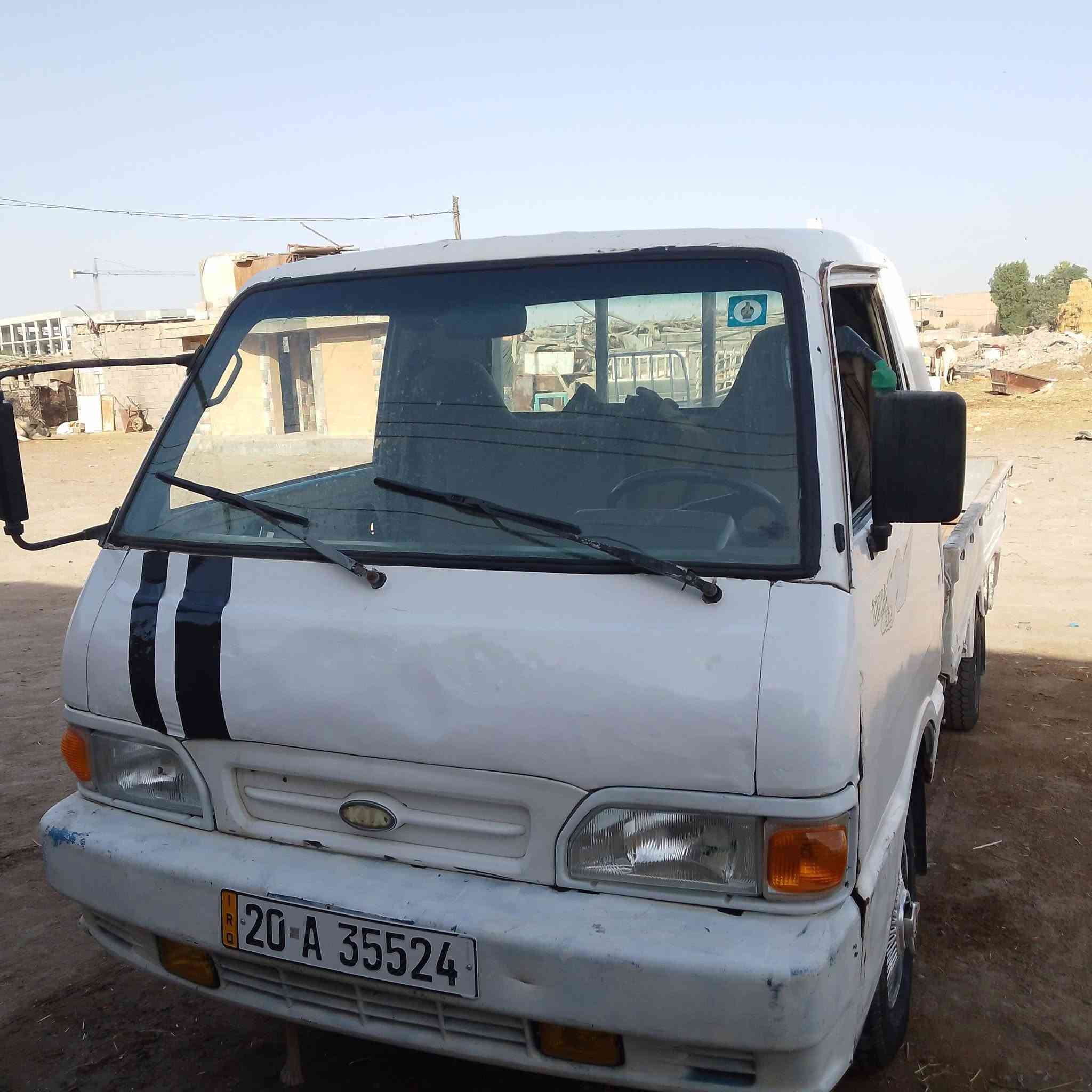 السلام عليكم كيا بنجو للبيع موديل 95 محرك مجفف الجديد صدر جديد  دوشمه جديده القشر قدام العين   تايرات نص عمر مكان السياره بغداد ابو غريب رقم الهاتف***********
