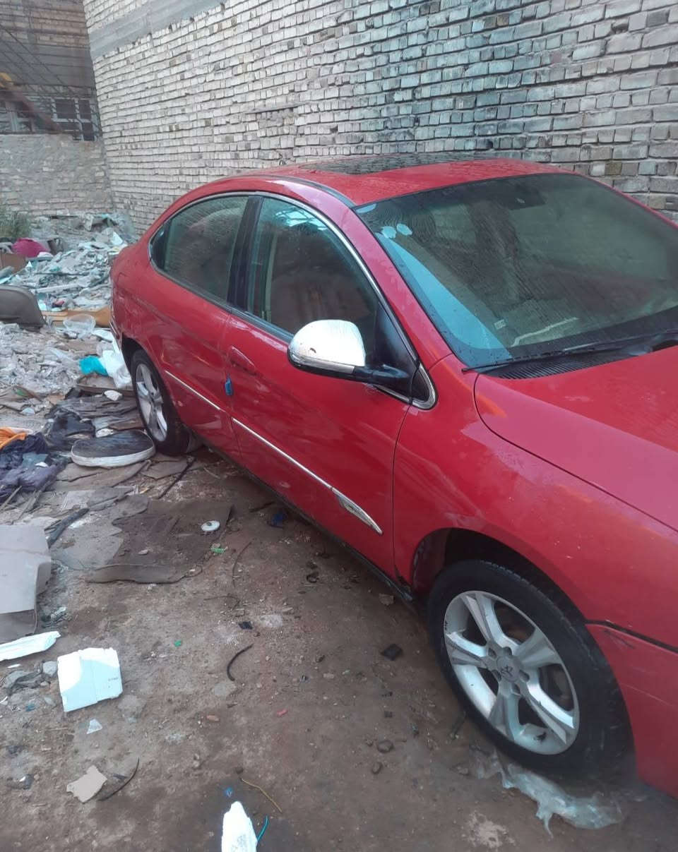 بوب اربعة وجنطة وبطاين ومكاين جام ودعامية خلفية ودشبول كامل  ومرايات جانبية  للبيع اتصل على الرقم ***********
