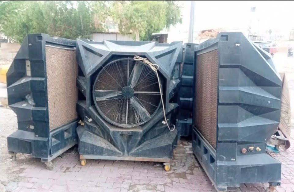 السلام عليكم 

مبرادت مستعمل للبيع 

نظافة/ 90%

***********

***********
