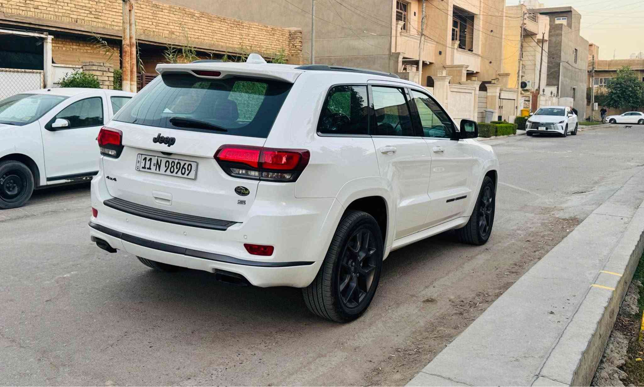 السلام عليكم
جيب  S    خليجي أعلى فئه 
الموديل    2019
السعر   270 $ 🆘

🆘مكفوله كفاله عامه من الصبغ و البارد و التعديل 

المحرك : V6.  3.6 . 
عداد المسافات : 85 الف كم 

المواصفات :
* رادار امامي 
* رادار جانبي 
* حساسات خلفيه 
* حساسات اماميه 
* داخل احمر 
* شاشه كبيرة  
* ستيرن تدفئه
* ستيرن كهربائي . 
* تشغيل عن بعد .
* شفتات ستيرن 
* صندوق كهربائي ..
*  حفظ وضعيات الجلوس (ميموري) . 
* المقاعد الأمامية كهربائية .
* المقاعد الأمامية  تدفئة . 
* المقاعد الاماميه تبريد 
*  كاميرا خلفية .
* محدد سرعة . 
*  نظام التشغيل والاطفاء الاوتوماتيكي ( Auto Start System ) .
* نظام بريك اوتماتيكي ( Auto Break System )

☎️ : *********** 

📍 مكان السياره: بغداد - الدوره بغداد, العراق
