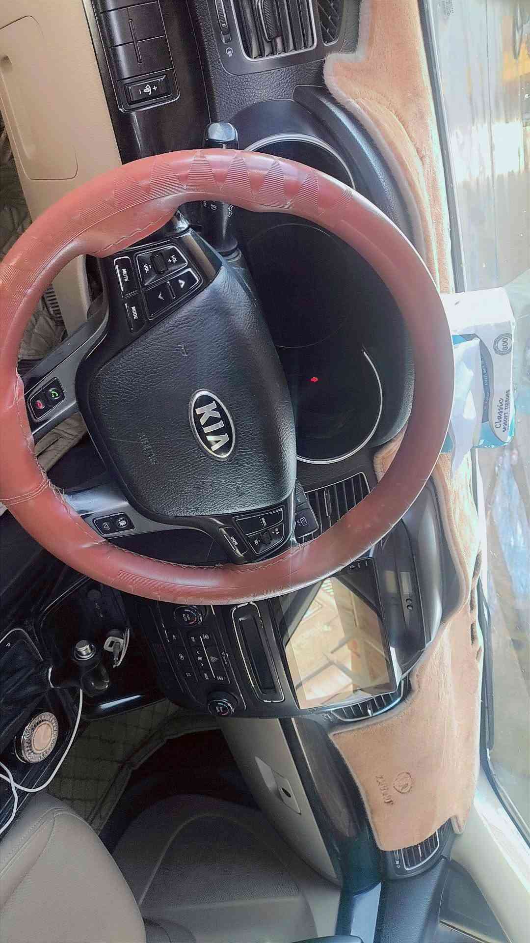 سورنتو • ٦ سلندر • ٧ راكب