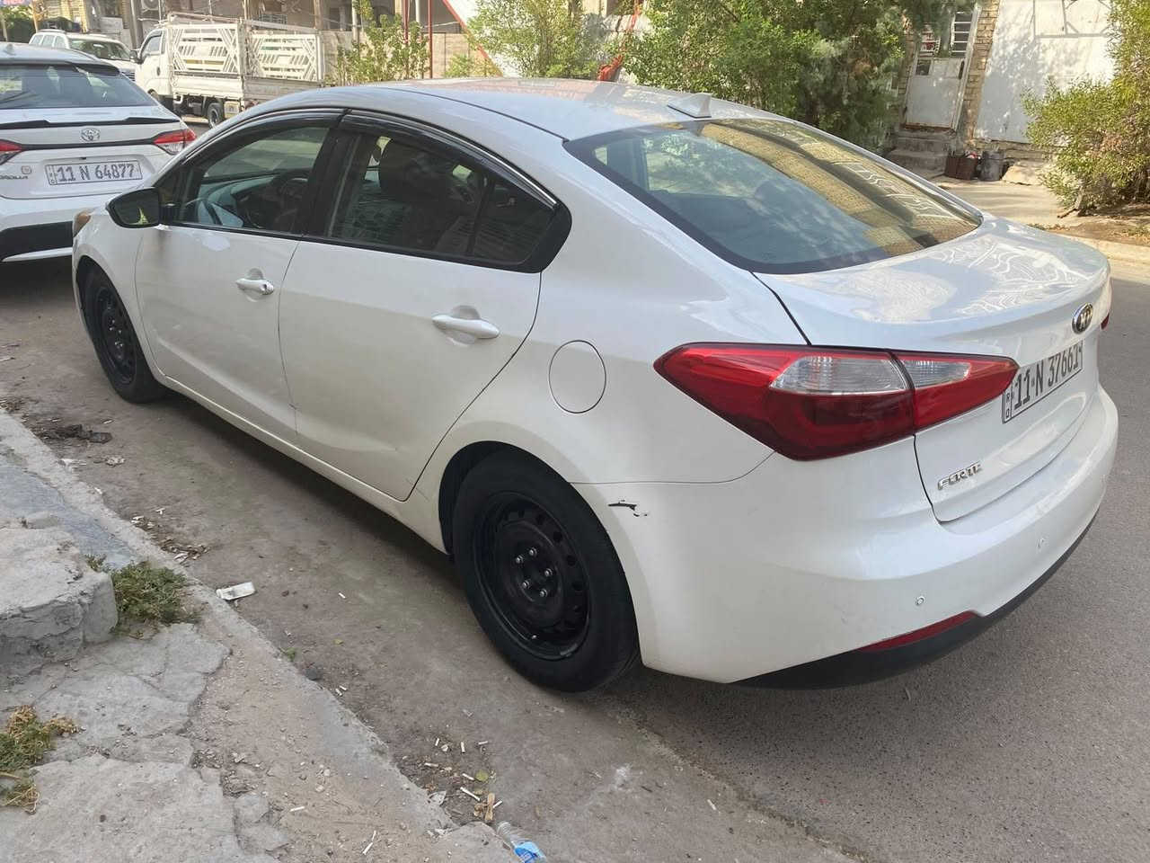 فورتي 2015
محرك 2000 دوش 
رقم بغداد الجديد بأسمي 
حادثها موضح بالصور والسونار
سونار موجود
الباقي مكفول 
مكاني بغداد /الشعلة 
السعر 102 وبيها مجال 

للاستفسار ***********
