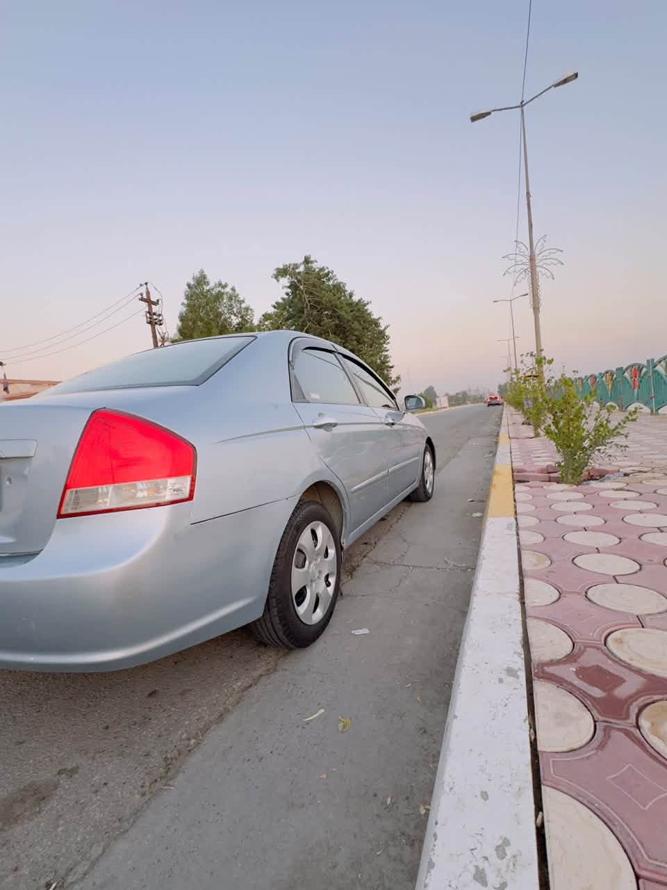 السلام عليكم للبيع كيا سبكترا وراد امريكي حادثها جاملغ خلفي
موديل2007
بيها رشات صبغ اثر جراد اقل الحزام ابيع صبغ حزام السياره جاهزه من كلشي كير محرك 2000 كفاله حداديه جديده تبريد ثلج حجر البيئة موجود  سياره كلش نظيفه 
ماشيه 200
السعر 76وبيها مجال قليل

للاستفسار
***********
عنوان كربلاء الهندية
