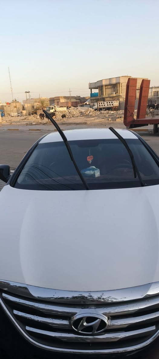 سلام وعليكم سوناتا مديل 13 ادوات  كصه جنطه سياره جازه ونضيفه متومه اربيل  مكاني البصره 

سعر 46 وبيه مجال قليل وذا اكو كرسته نضيفه مراوس *********** البصرة, العراق
