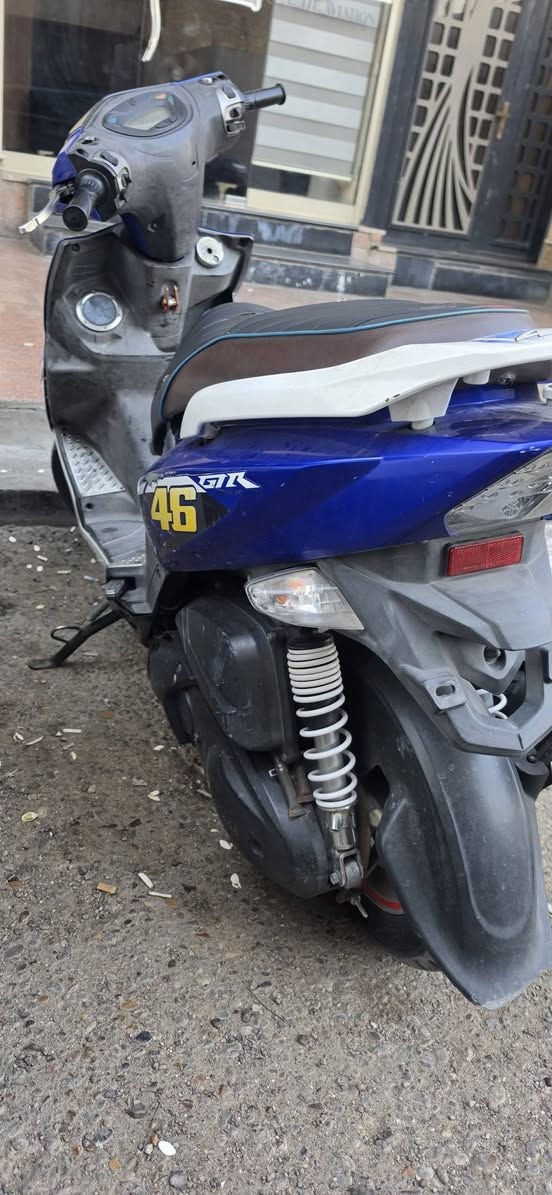 سلام عليكم دراجه GTR للبيع او مراوس بدايوان كير ..دراجه صارلها شهر من نازله رمبه واستخدام قليل تجي وجيب وياك الف فيتر يفحص دراجه خير من الله معدل مشي شلعه اشك الكاع رزانه واكفلك المحرك كفاله عامه لان ع ايدي وستخدامها قليل مال جناي دهن مونتل بانزين يوم عادي ويوم محسن بيها تزويد خارجي خفيف تعلاكه الجوه الاستيرن دواسات رجل الصوندات الملونه 🧡 دراجه مكانها بغداد الشعله السعر خاص واتساب او اتصال ع رصيد وبخدمتكم ***********
