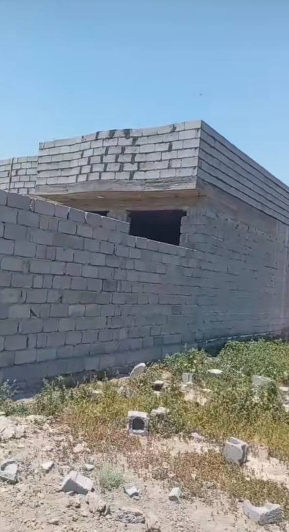 السلام عليكم ورحمة الله وبركاته خلفه بناء بلوك سعر مناسب ***********
