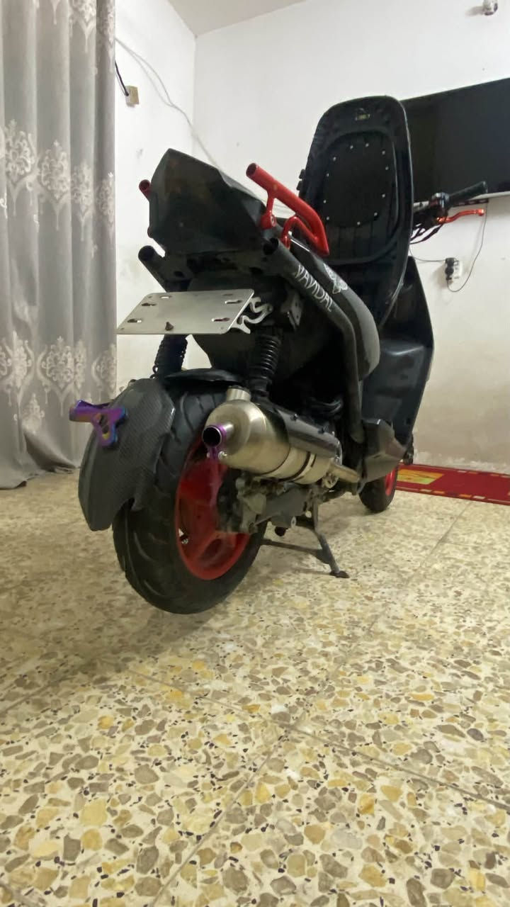 السلام عليكم 
للبيع سكنس فحل ياباني حديث 
دراجه كفاله عامه 
دراجه تريد ابيعلك رياضي ع تزويد وغراض بلادي موجود 
التزويد 
صالنصا بوري عدل أم النحله الاصليه 
كلجات رياضي 
قبق فلاوين 
قاعده رقم 
يدات بريك 
بيه أربع قطع كاربون فايبر 
دراجه ستخدام قليل رمبه ماشيه أربع آلاف فقط
المكان الحريه شارع المعارض 
الاستفسار اكثر ***********
