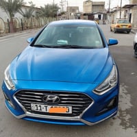 سوناتا 2019  نضيفه جداً استخدام شخصي  رقم بغداد بأسمي   ضررها  قبق جنط...