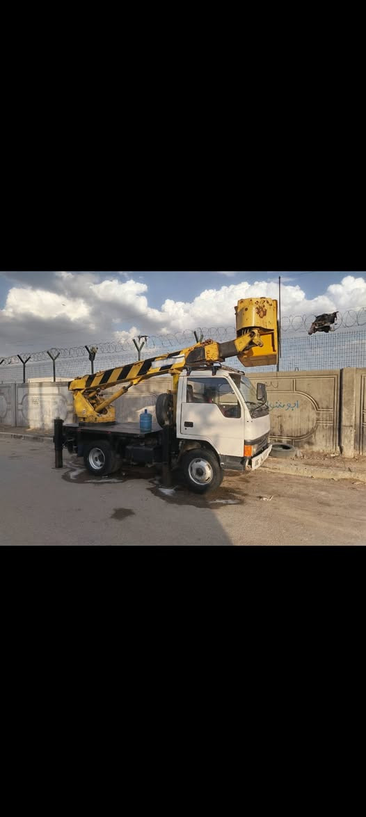سلام عليكم باسكت 14 متر
السياره جاهزه فول هيدروليك فوك وجوه
للأستفسار ***********
