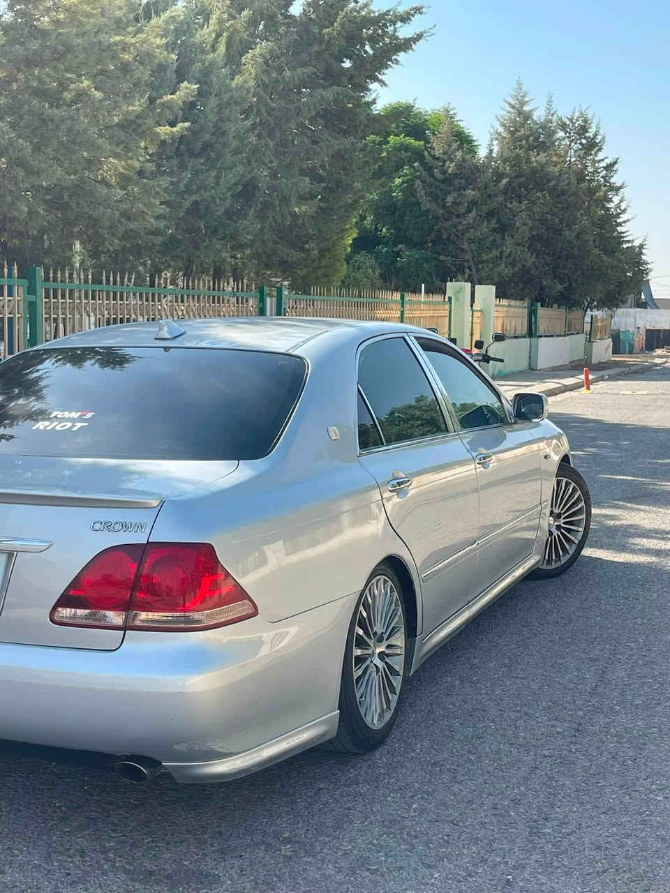 سەرەتا بەناوی خوای گورە شاهینە بڕاوە 2007 بەسمە ڕەساسی گێڕگورەی مەکئنە بچوک سەیارەکە سڵایدە جوار تای لۆکی لەژێرە تازە داخلە سەیارەکە مەسرەفی نیە زۆر جایزە بێدوکەڵ بێدەعم بێلێدراو سەیارە لەچەم چەماڵە ئەگەر موشتەریت تێل بەکە ***********
