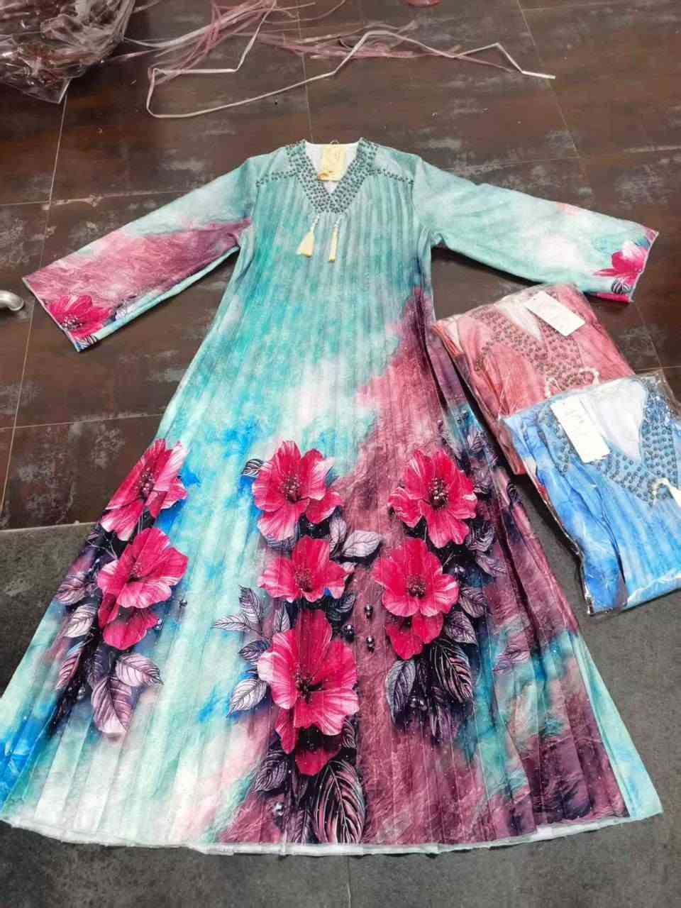 دراعة كويتي جكار  كبس    القياسات/L xl xxl 3XL
الدرزن ١٢ قطعه واتساب | *********** 
#رضا_عباس
https://t.me/ruoi_jho
